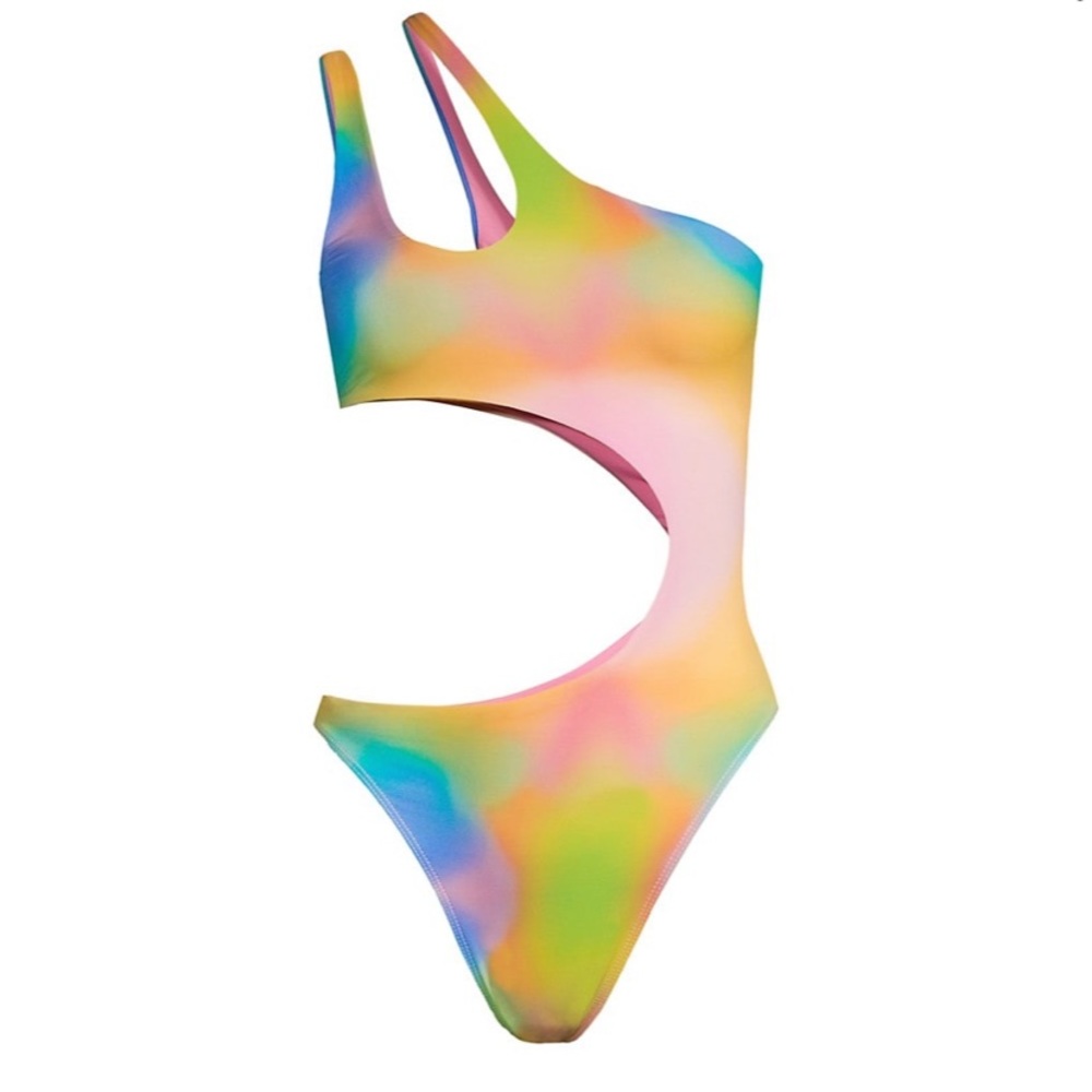 Frankie’s bikinis makie one piece